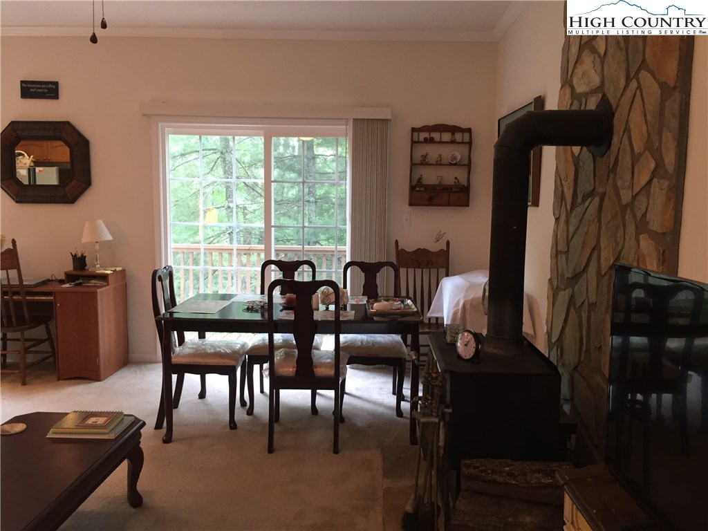 442 Windridge Road Newland, NC 28657 - Photo 9 of 36 Gallery Image 9