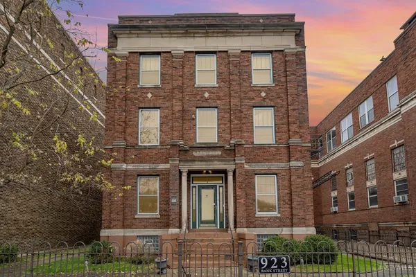$575,000 | 923 Bank Street, Cincinnati, OH 45214