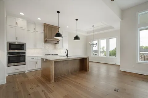 $729,895 | 25128 West 141st Terrace, Olathe, KS 66061
