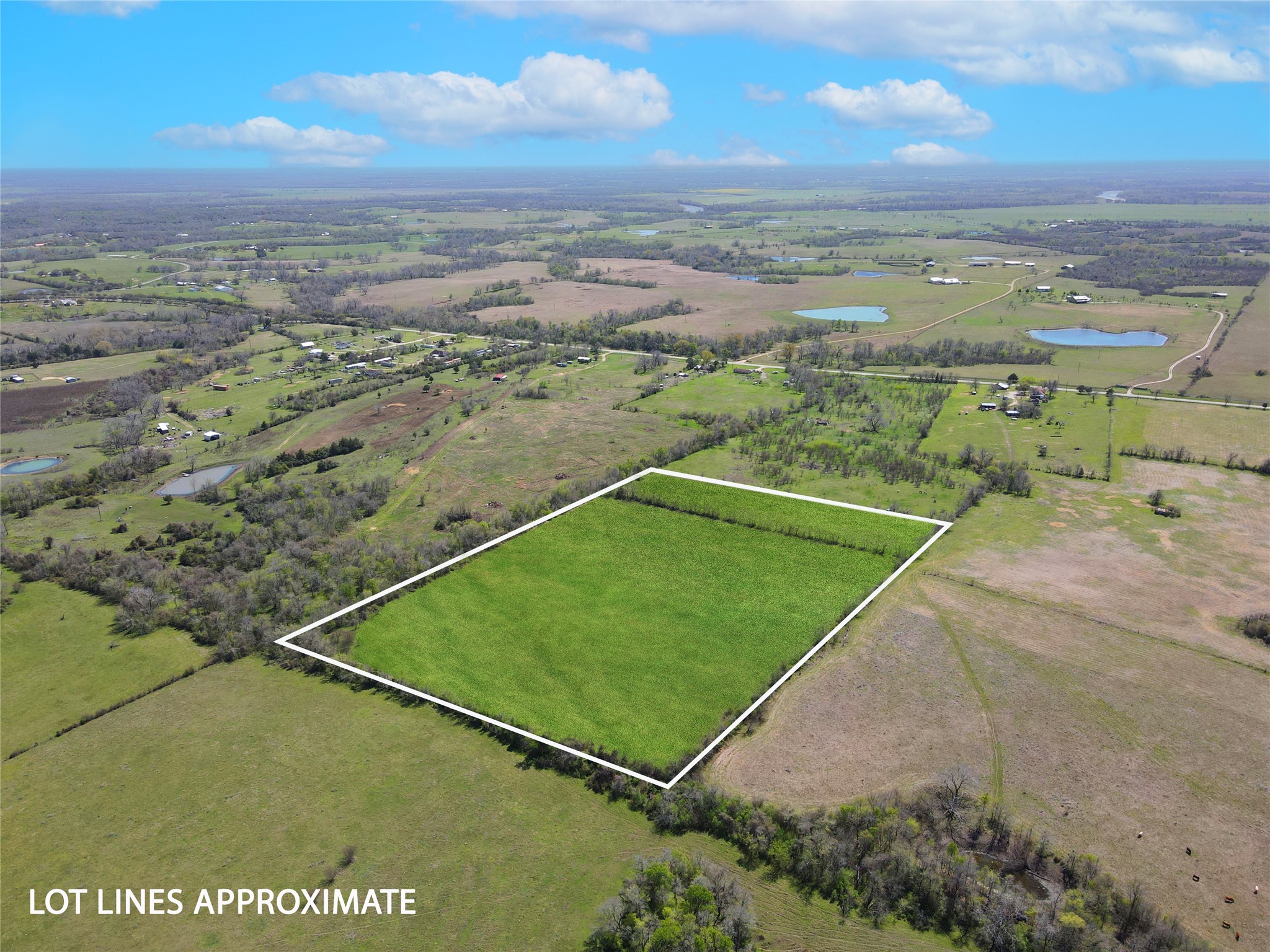 1155 E East Washington, TX 77880 - Photo 2 of 17 an aerial view of a football ground