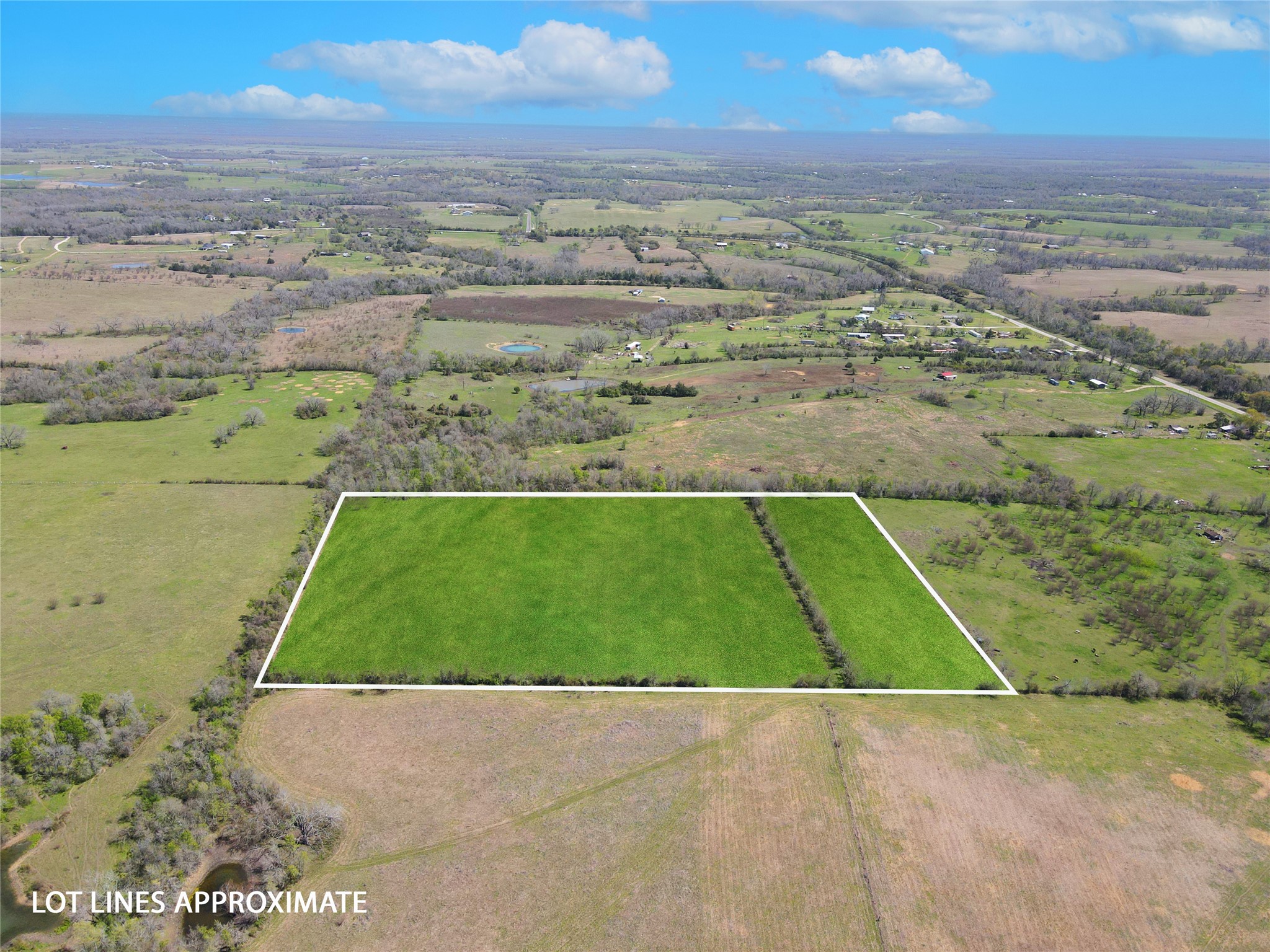 1155 E East Washington, TX 77880 - Photo 4 of 17 an aerial view of a football ground