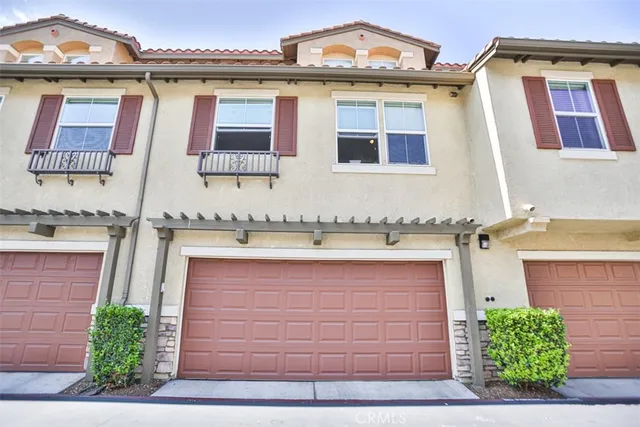 a front view of a building