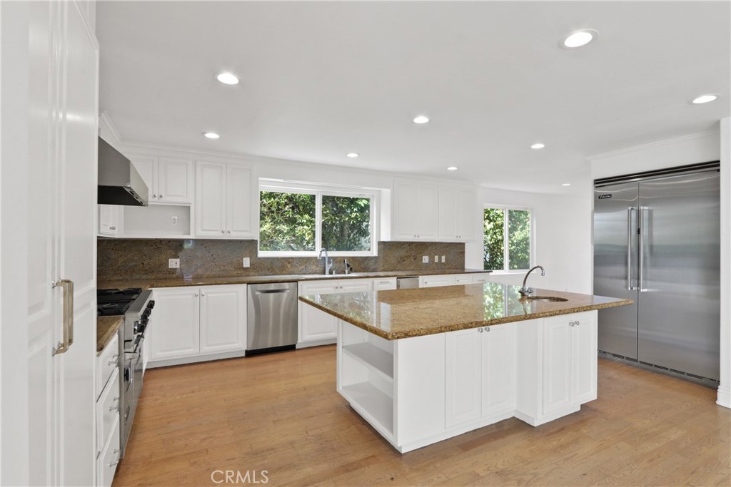 7908 West 81st Street Playa del Rey, CA 90293 - Photo 10 of 44