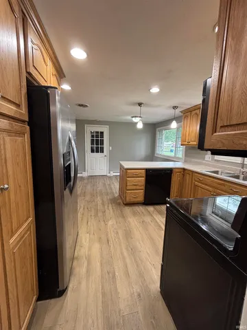 $259,900 | 928 Straford Drive, New Haven, IN 46774