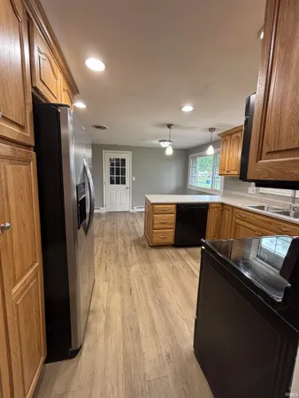 $257,900 | 928 Straford Drive, New Haven, IN 46774