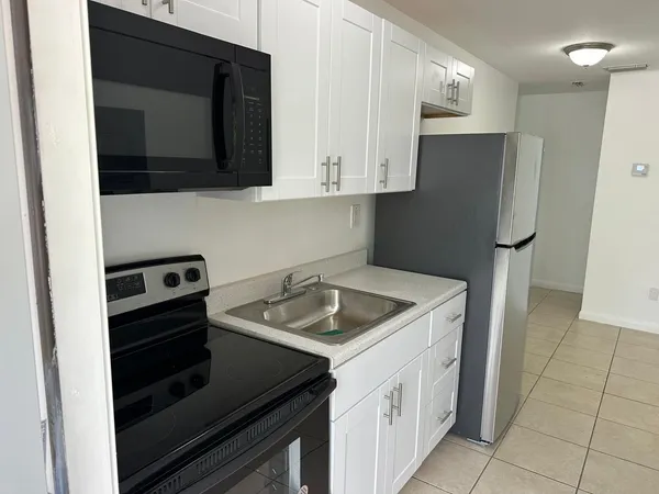 $1,575 | 750 Northwest 56th Street, Unit 17, Miami, FL 33127
