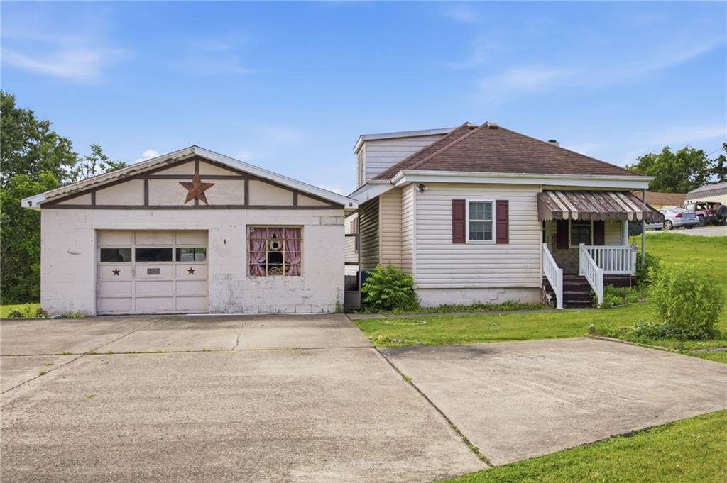 514 Rostraver Road Belle Vernon, PA 15012 - Photo 1 of 44