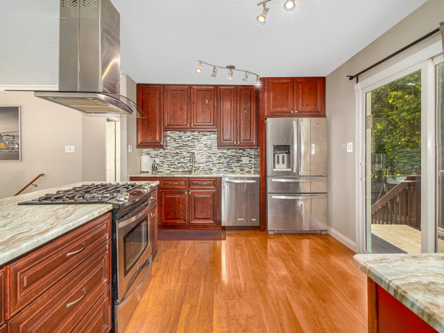 538 Rockhurst Road Bolingbrook, IL 60440 - Photo 5 of 30