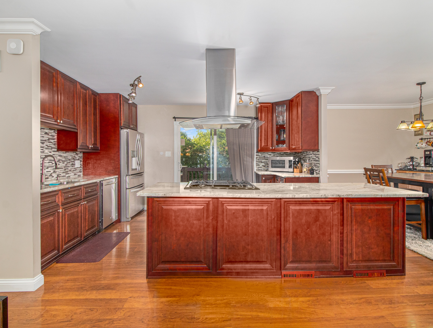 538 Rockhurst Road Bolingbrook, IL 60440 - Photo 7 of 30