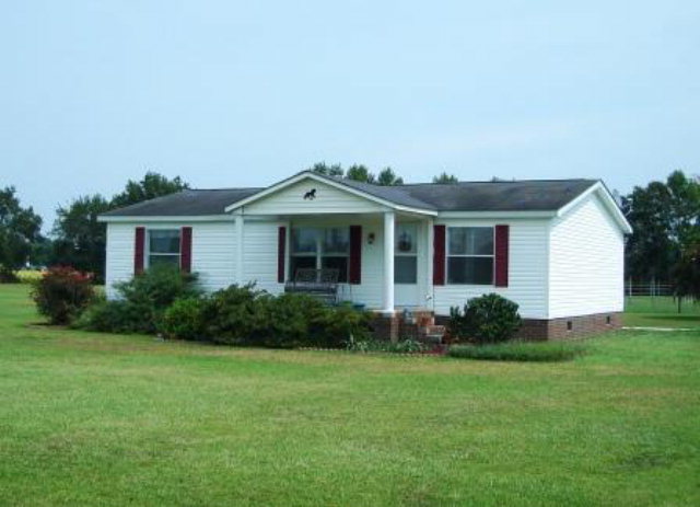 275 Carrow Road Chocowinity, NC 27817 - Photo 1 of 1 Primary Photo