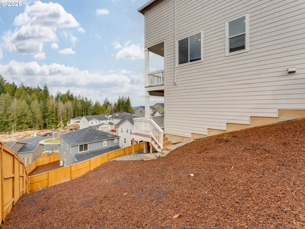 $639,990 | 2041 Northeast Ridge Run Lane, Estacada, OR 97023