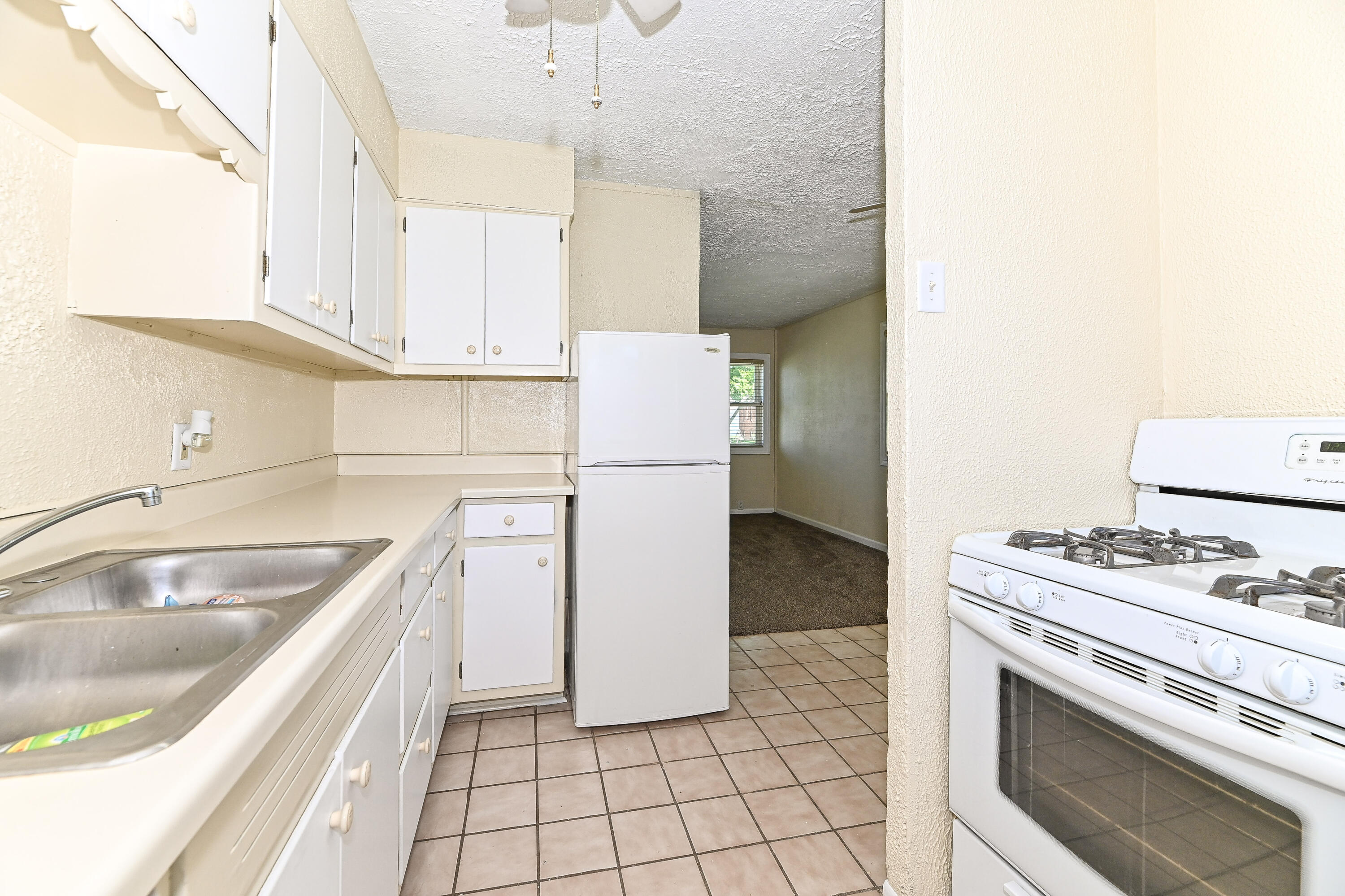 3409 South 20th Street Milwaukee, WI 53215 - Photo 15 of 28 s 20th-15