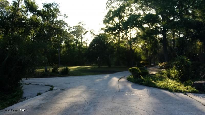 1960 Turpentine Road Mims, FL 32754 - Photo 4 of 12 04