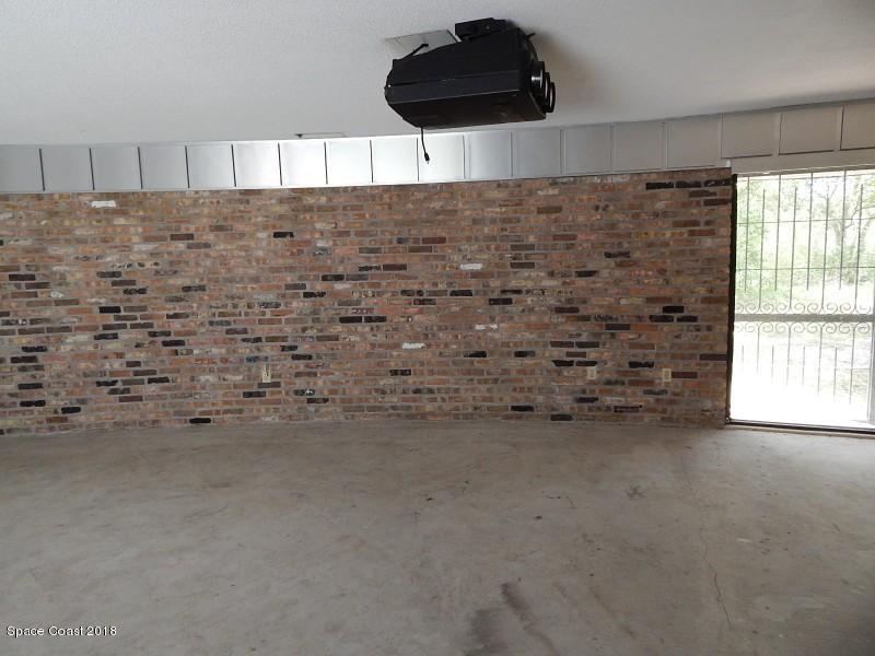 1960 Turpentine Road Mims, FL 32754 - Photo 9 of 12 03