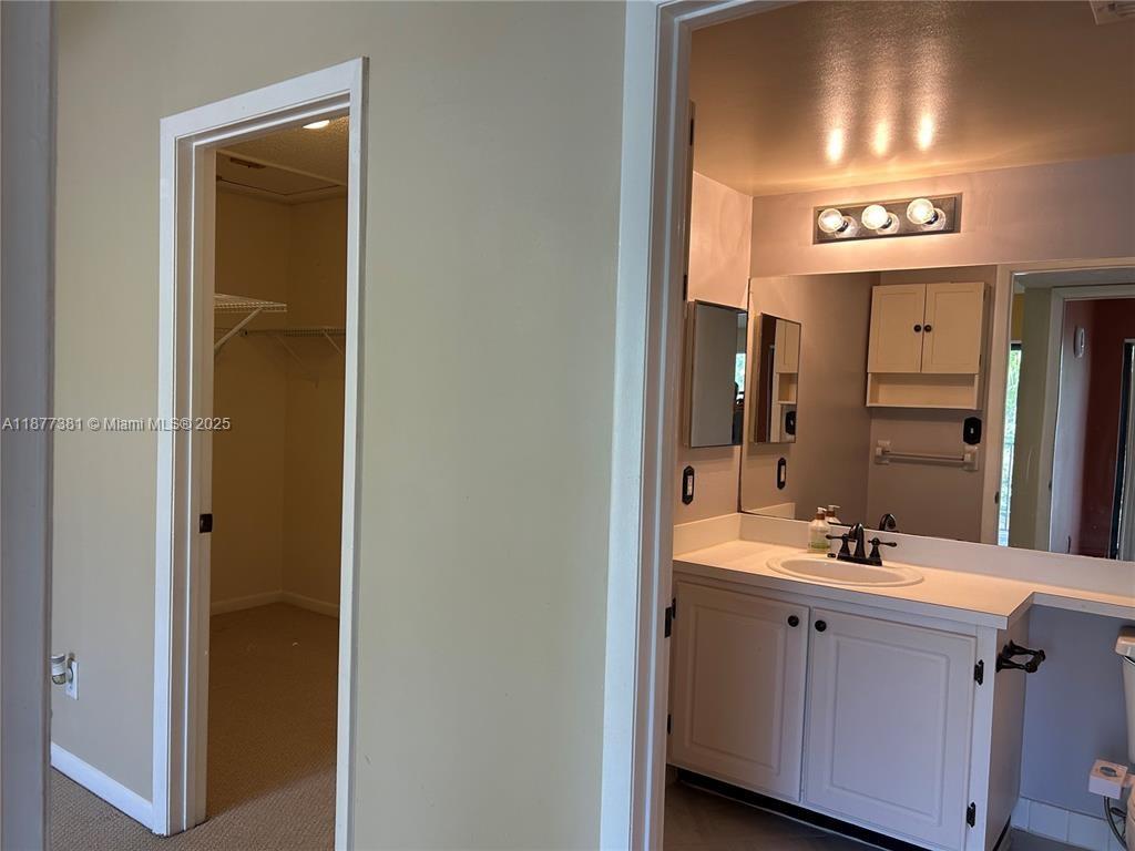530 South Park Road, Unit 3511 Hollywood, FL 33021 - Photo 9 of 30 Gallery Image 9