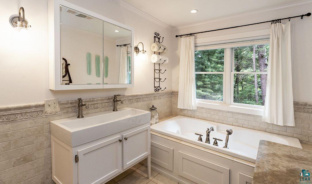1485 Jim Miller Road Gordon, WI 54838 - Photo 17 of 42 Gallery Image 17