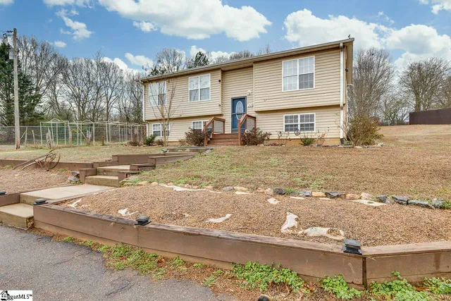 $339,900 | 115 Shadow Hills Lane, Liberty, SC 29657