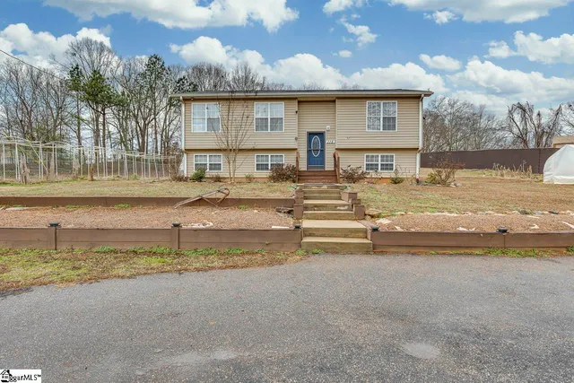 $339,900 | 115 Shadow Hills Lane, Liberty, SC 29657