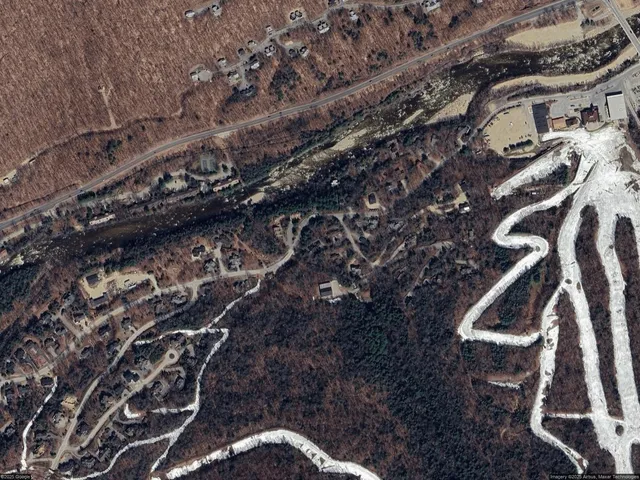 $790,000 | 139 South Peak Road, Lincoln, NH 03251