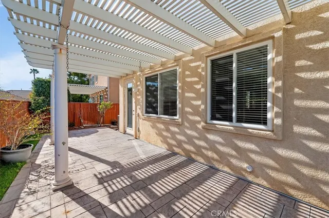 a house view with a outdoor space