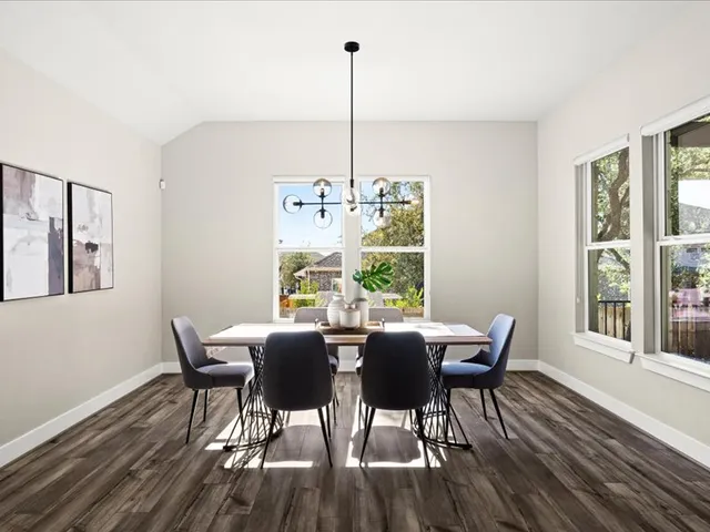 $825,000 | 227 Bridge Water Loop, Dripping Springs, TX 78620