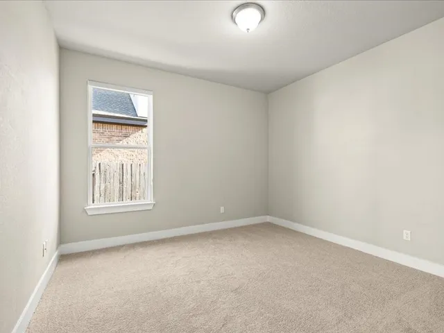 $825,000 | 227 Bridge Water Loop, Dripping Springs, TX 78620