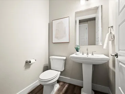 $825,000 | 227 Bridge Water Loop, Dripping Springs, TX 78620