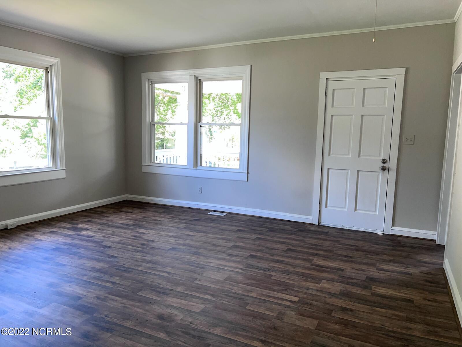 106 Church Street Rockingham, NC 28379 - Photo 5 of 18 106 Hannah Pickett Church St-Living Room