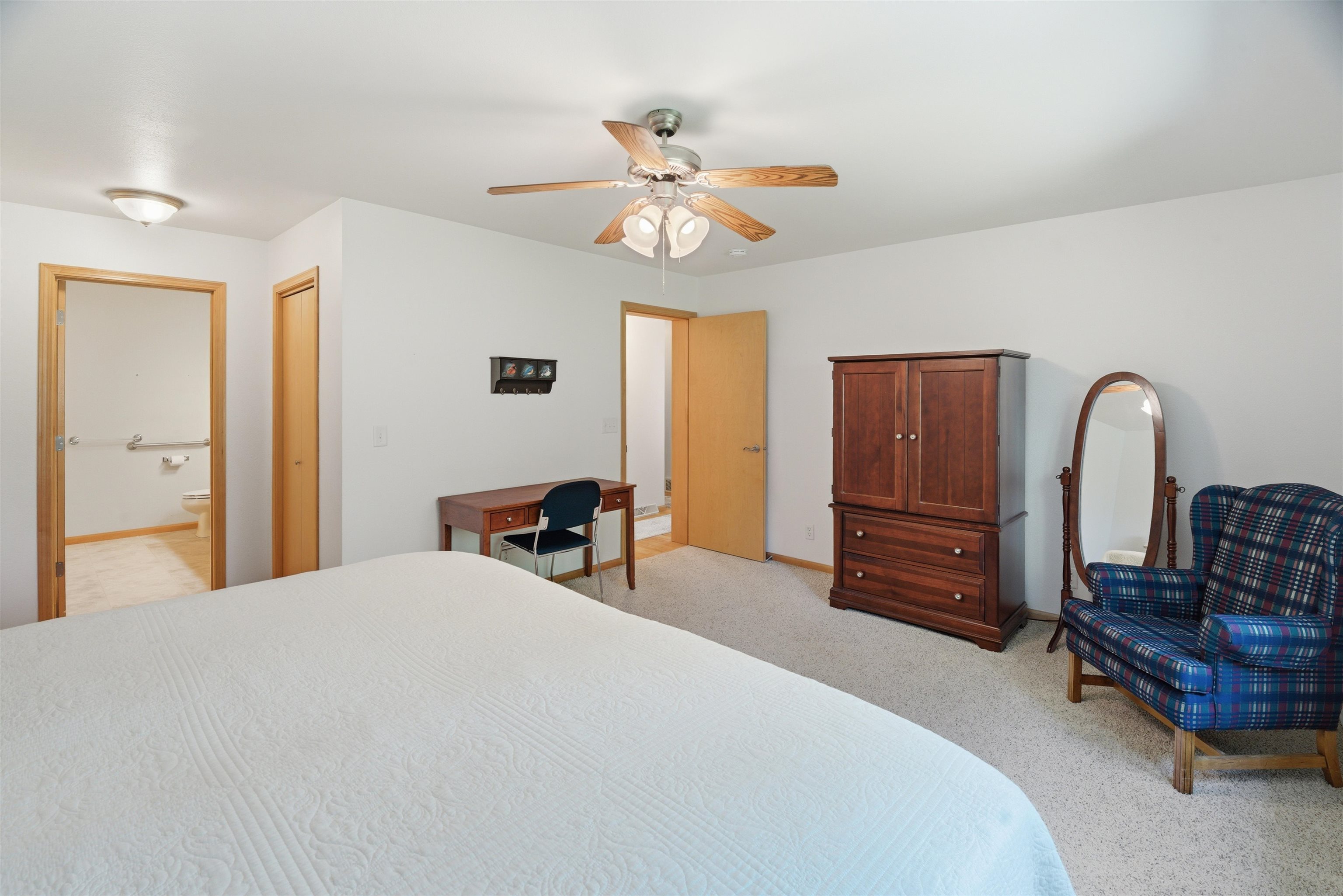 2146 Point Comfort Road Oshkosh, WI 54902 - Photo 21 of 66