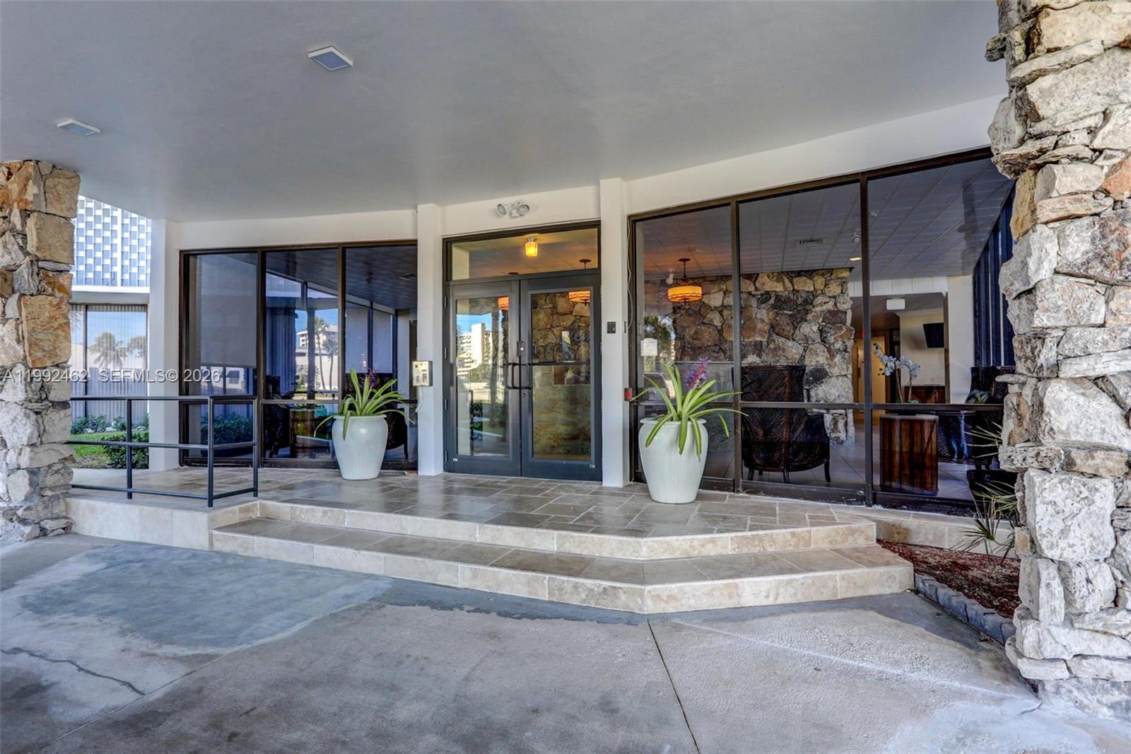 336 Golfview Road, Unit 311 North Palm Beach, FL 33408 - Photo 39 of 62