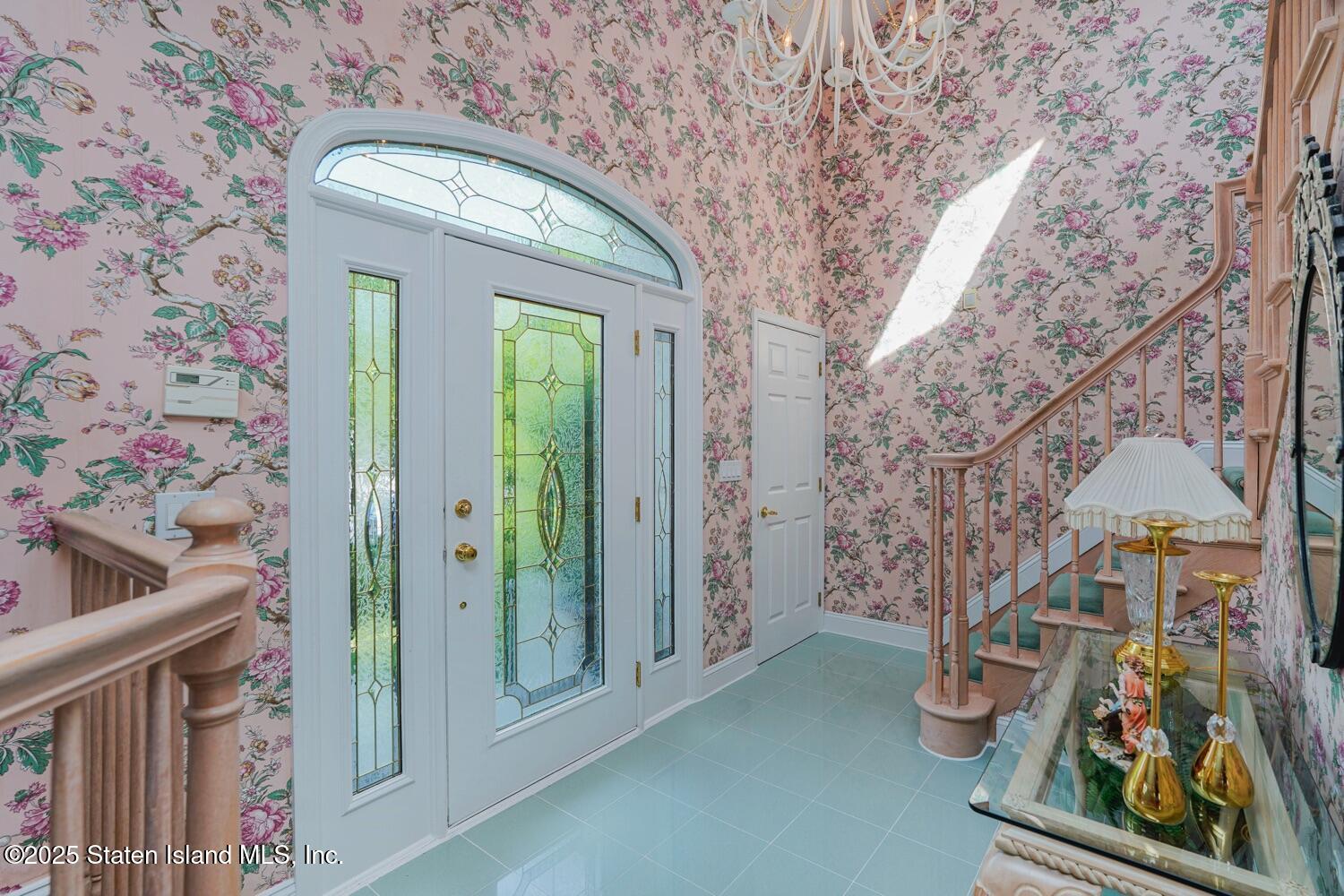 312 Barbara Street Staten Island, NY 10306 - Photo 4 of 34 a view of living room and utility room