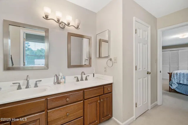 $399,999 | 518 Forest Lane, Wallace, NC 28466