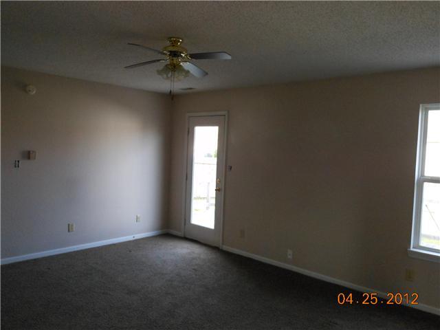 5351 Milhouse Road Indianapolis, IN 46221 - Photo 2 of 5