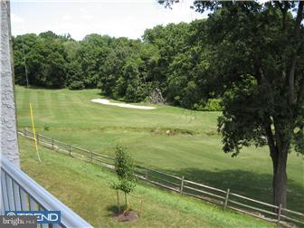 412 Brandon Road Norristown, PA 19403 - Photo 3 of 6 View