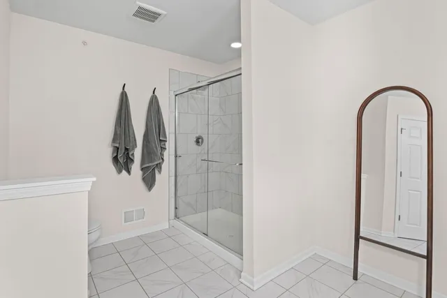 $475,000 | 2548 Huntleigh Lane, Downers Grove, IL 60517