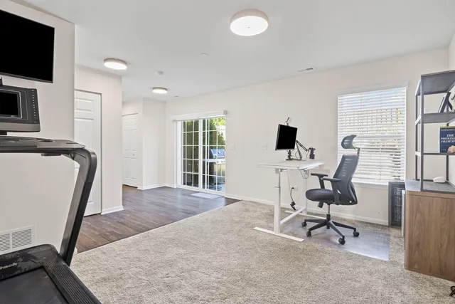 $475,000 | 2548 Huntleigh Lane, Downers Grove, IL 60517