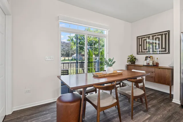 $475,000 | 2548 Huntleigh Lane, Downers Grove, IL 60517