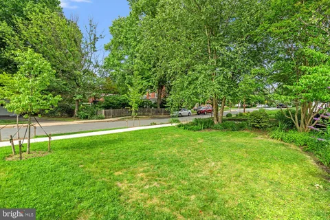 $1,899,000 | 1004 Virginia Avenue, Alexandria, VA 22302