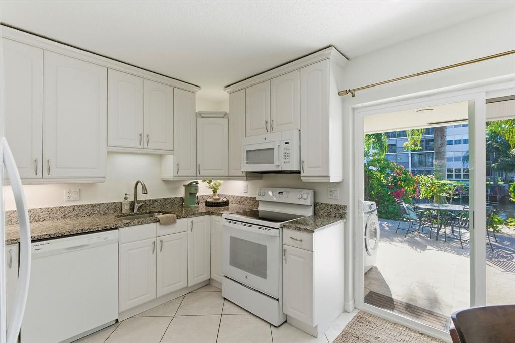 1850 Southeast 7th Street Pompano Beach, FL 33060 - Photo 11 of 30