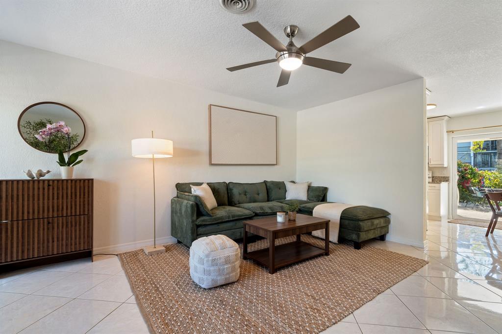 1850 Southeast 7th Street Pompano Beach, FL 33060 - Photo 5 of 30