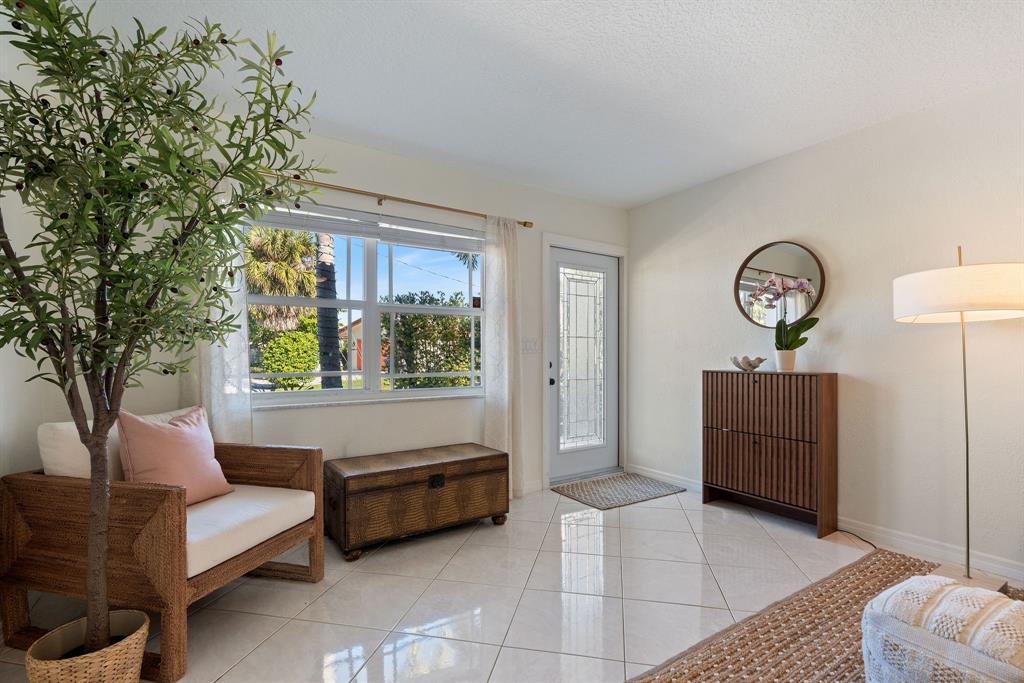 1850 Southeast 7th Street Pompano Beach, FL 33060 - Photo 7 of 30