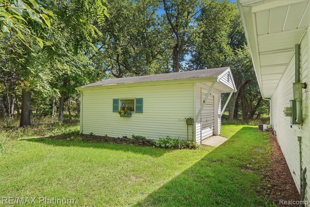 5644 Bath Road Byron, MI 48418 - Photo 31 of 46 Gallery Image 31