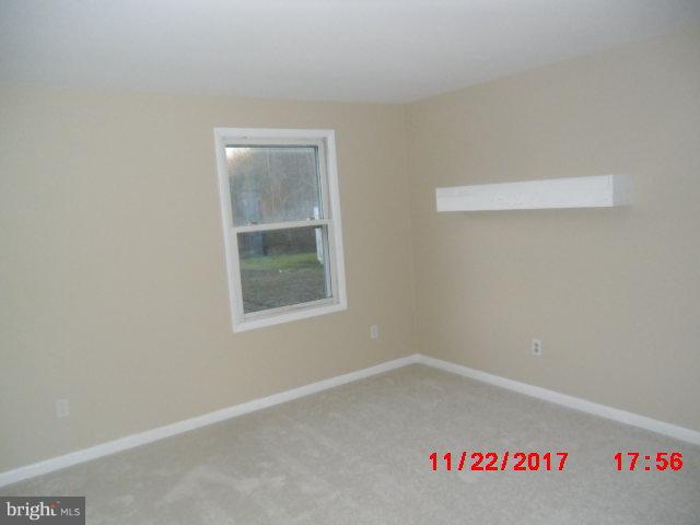 30858 Rabbit Hill Road Cordova, MD 21625 - Photo 5 of 8 an empty room with a window