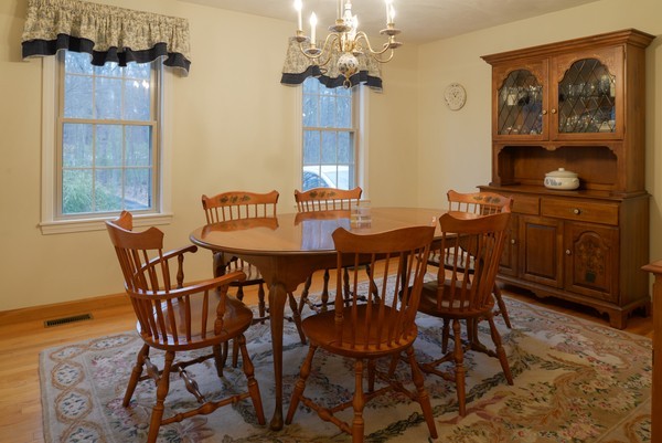 20 Wyndmere Road Boxford, MA 01921 - Photo 9 of 18