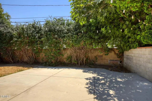 $1,350,000 | 8939 Rhea Avenue, Northridge, CA 91324