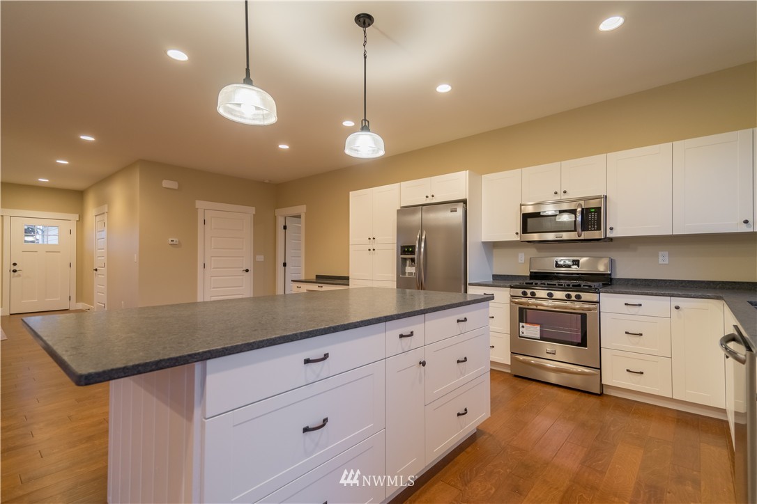 7365 Wiser Heights Road Ferndale, WA 98248 - Photo 11 of 25
