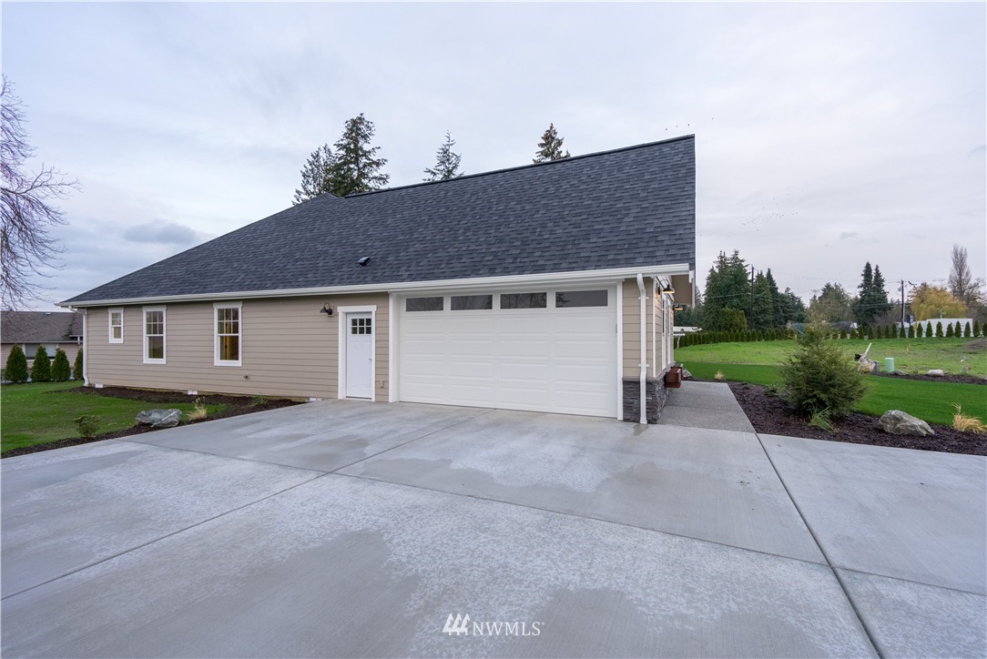 7365 Wiser Heights Road Ferndale, WA 98248 - Photo 3 of 25