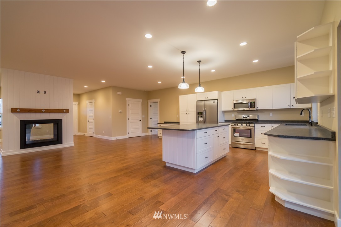 7365 Wiser Heights Road Ferndale, WA 98248 - Photo 8 of 25