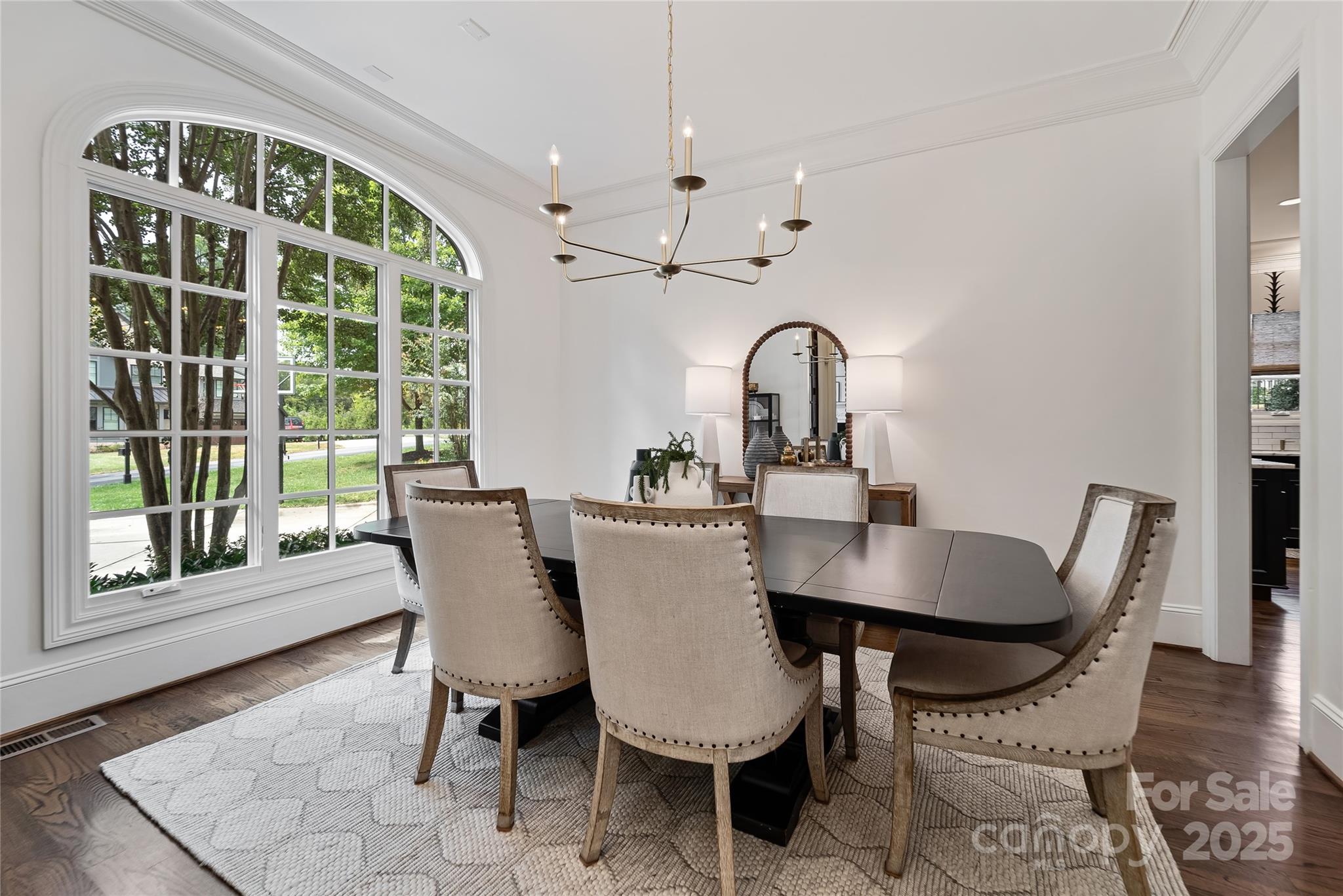 5523 Closeburn Road Charlotte, NC 28210 - Photo 6 of 33 Gallery Image 6