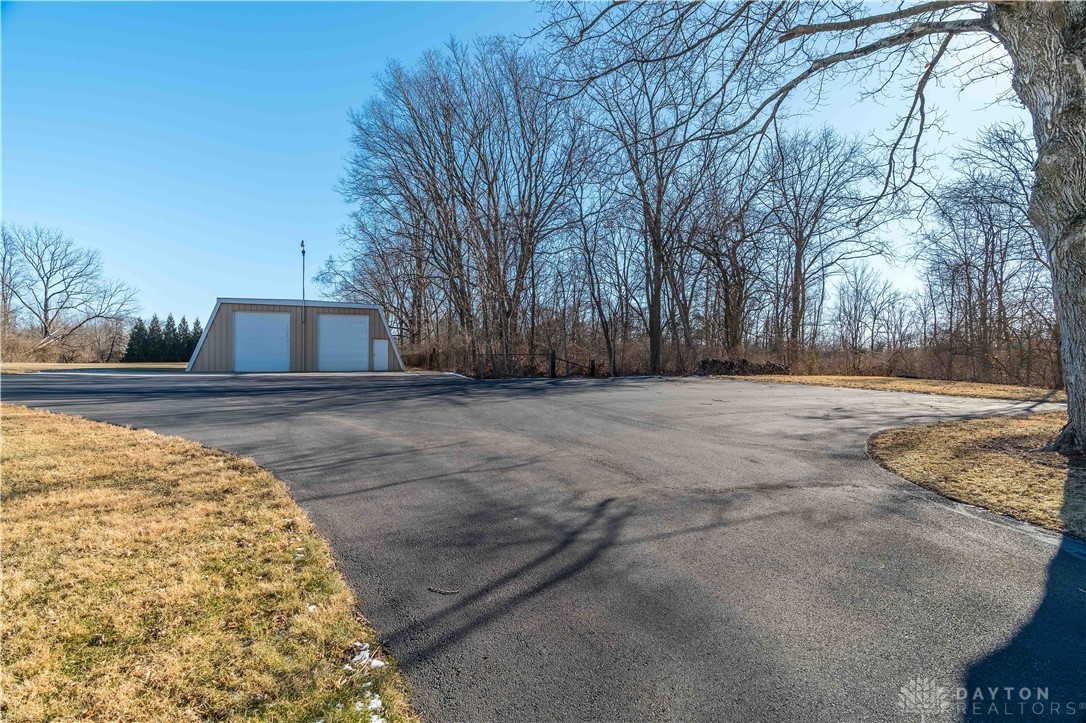 310 South Diamond Mill Road Clayton, OH 45315 - Photo 31 of 54 Gallery Image 31